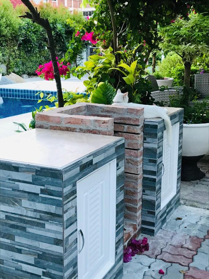 Ferienhaus Guest House, Shared Pool, Private Bathroom And Kitchen *